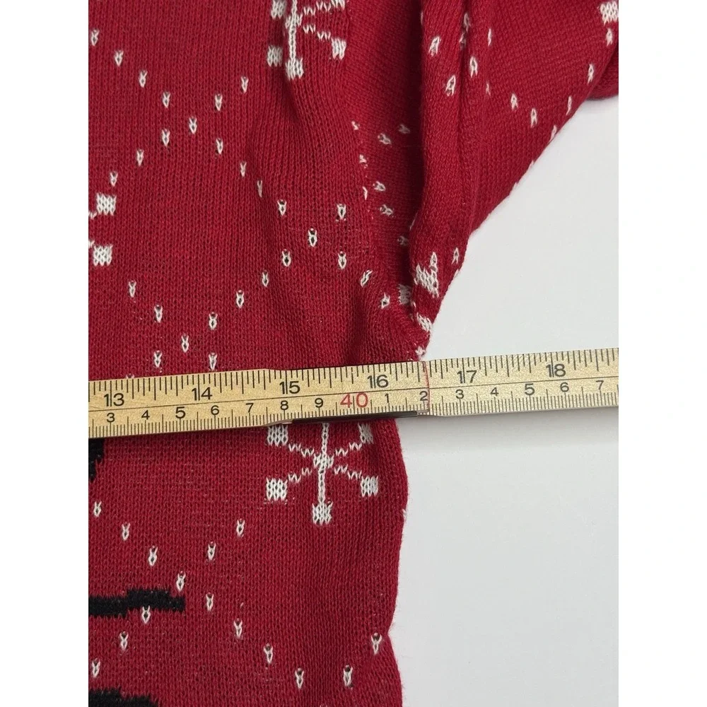 Hello Kitty Women's Christmas Red White Snowflake Sweater Size Extra Small XS